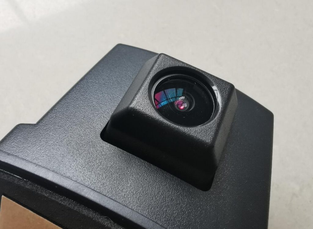 原车风格隐藏式1080p行车记录 wifi实时回放