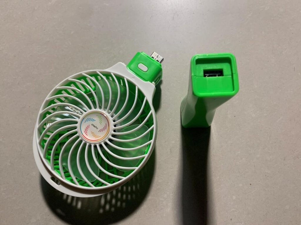 一批LED手持充电风扇【售罄】