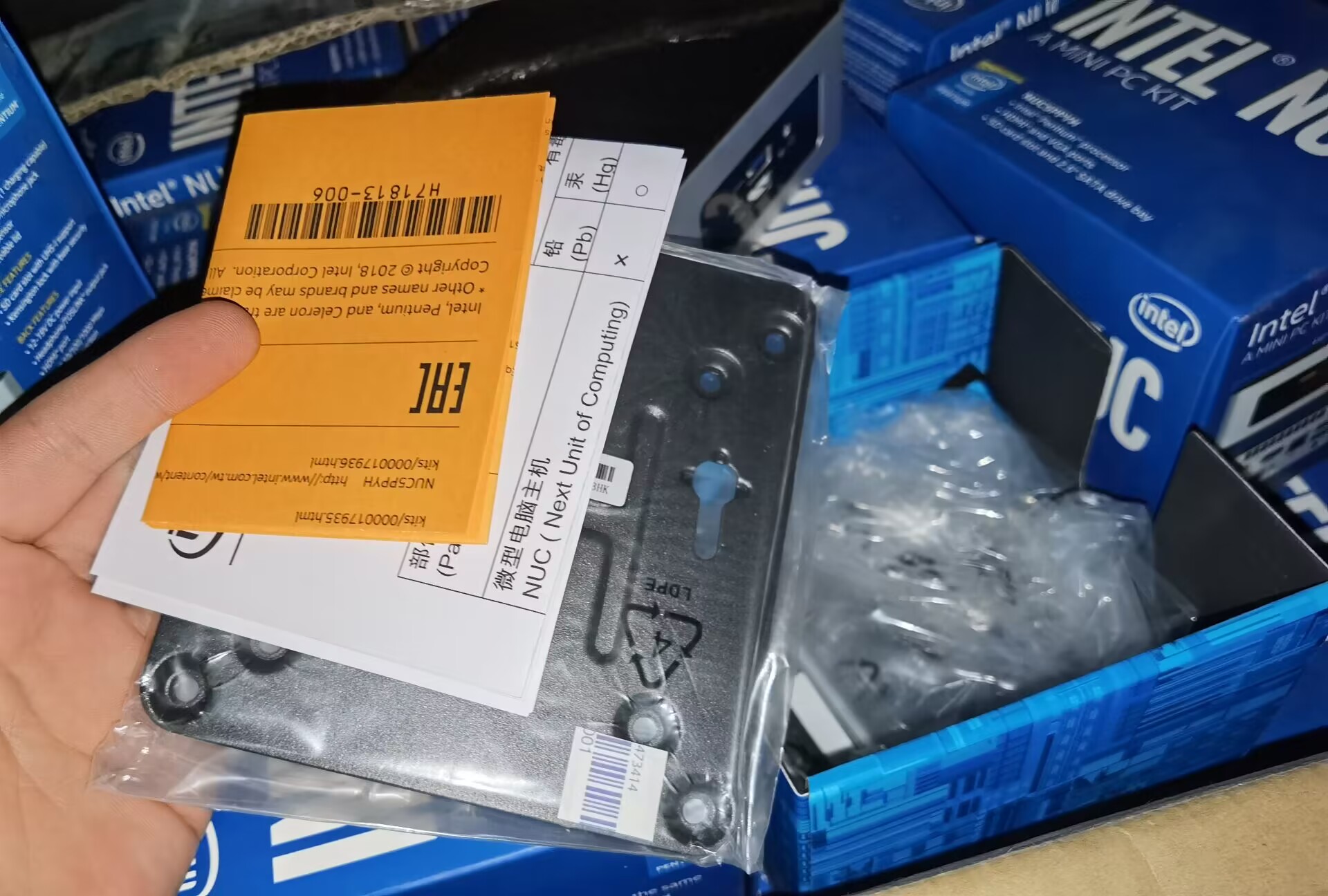 几十个全新NUC主机外壳【售罄】