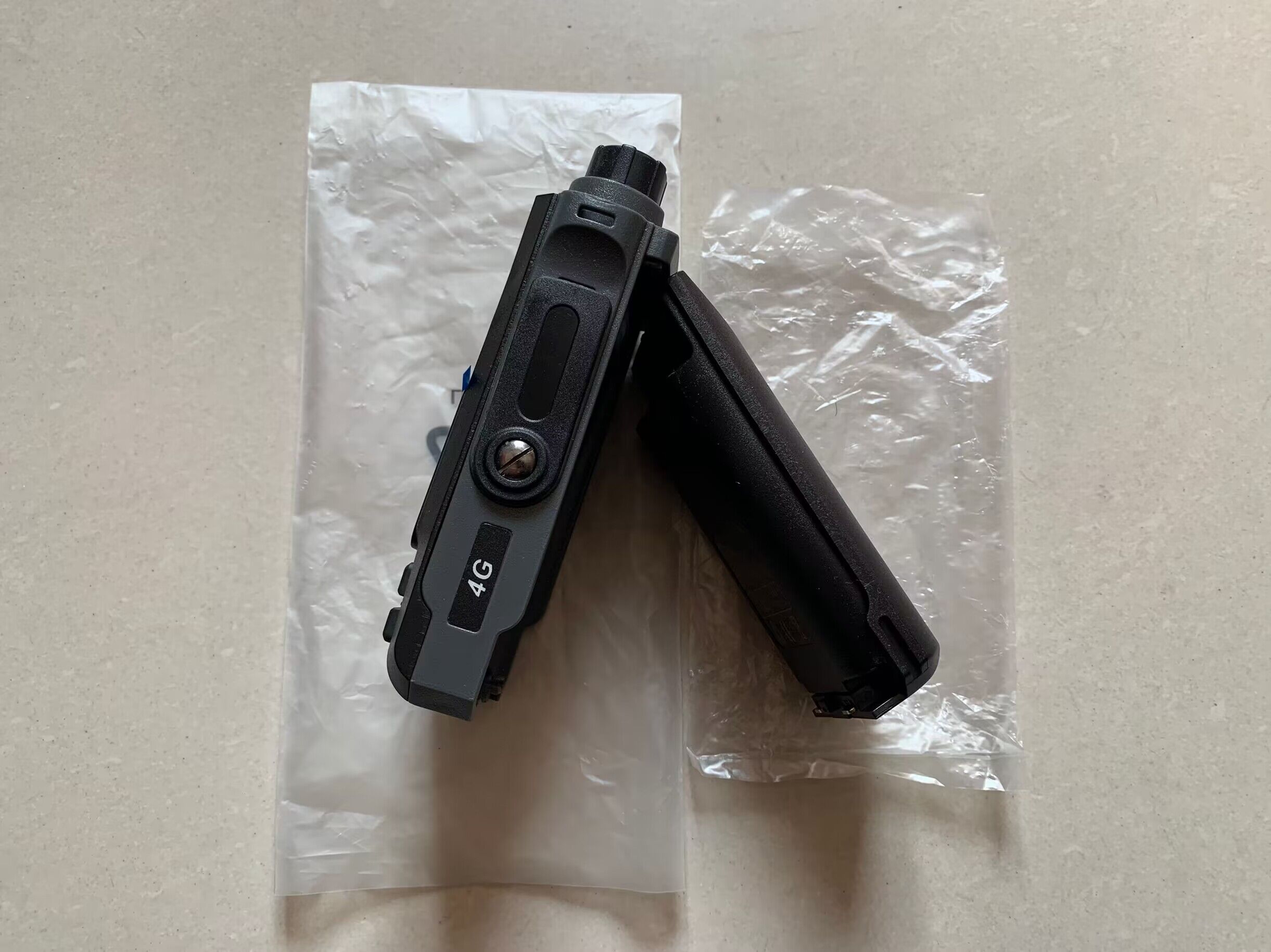 一些全新公网4G对讲机 