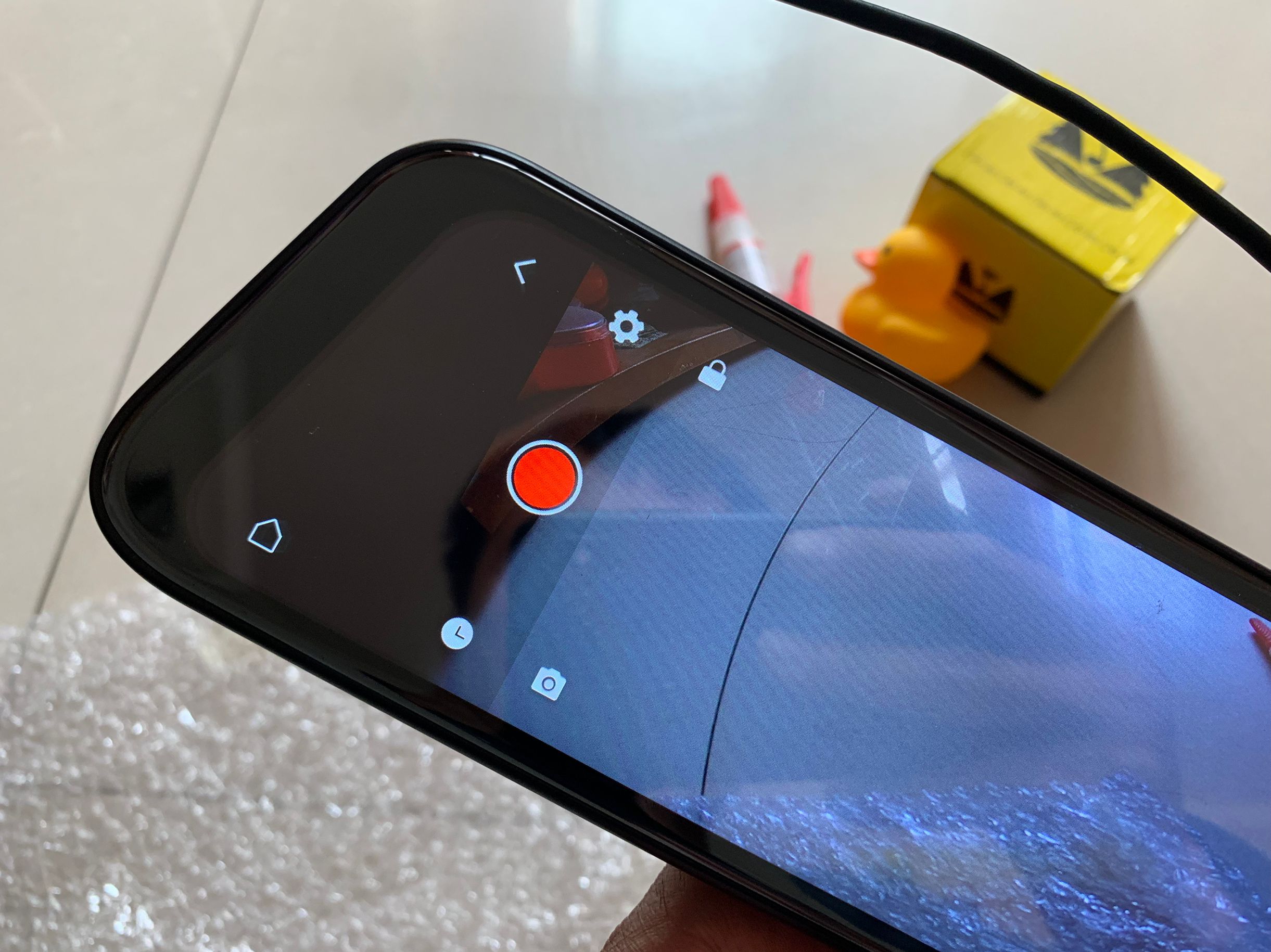 一些品牌流媒体后视镜行车记录