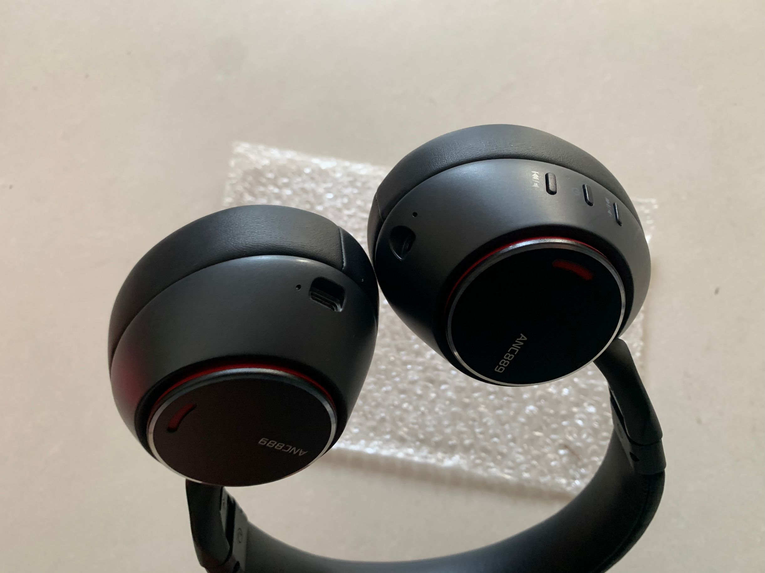 一些头戴降噪蓝牙耳机【售罄】