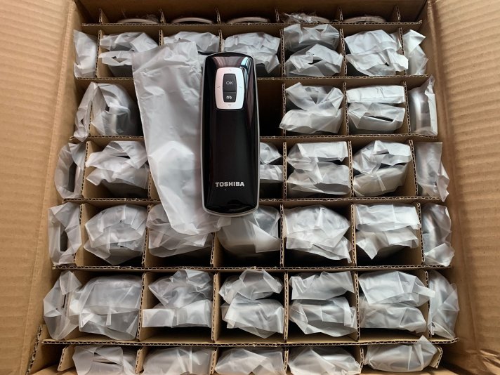 一些东芝蓝牙飞鼠键盘双面遥控【售罄】